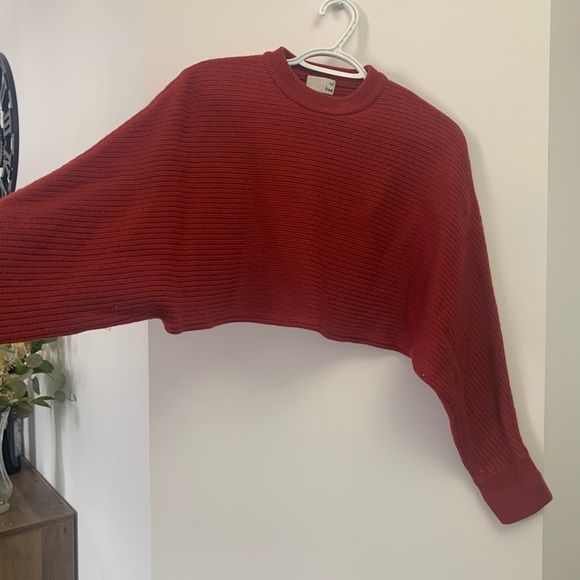 Aritzia Lolan Sweater - Picture 3 of 3